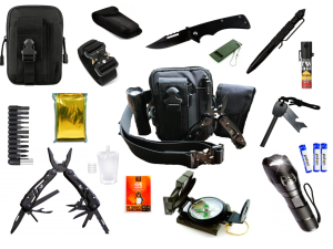 Niezbednik-survivalowy-SAFEBAG-Gear-1536x1152.png